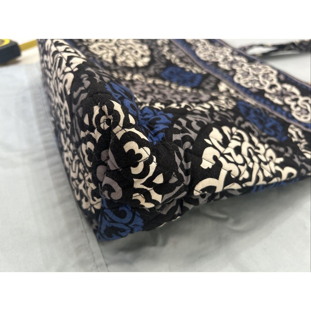 Vera Bradley Canteberry Colbalt Blue Quilted Tote Bag Medium Purse - Picture 8 of 11